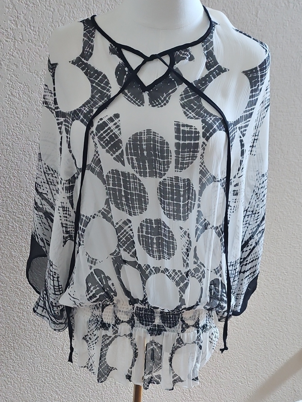 Da-Nang Black and White Printed Sheer Tie-Front Blouson Tunic 100% Silk